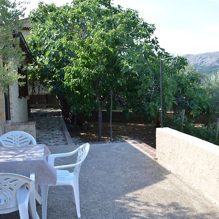 Holiday Home Garina Draga Bašćanska Eksteriør bilde