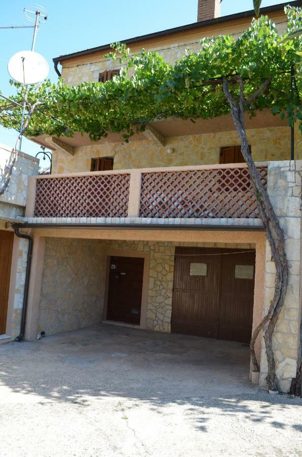 Holiday Home Garina Draga Bašćanska Eksteriør bilde